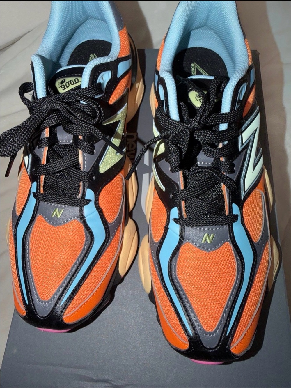 New Balance 9060 Plus FREE NBA SOCKS size 11 men - Picture 2 of 6